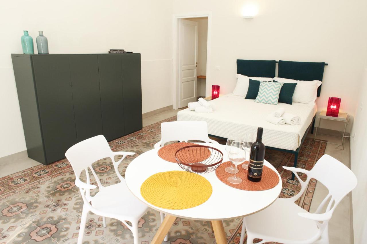 Versomare Room & Suite Valderice Exteriér fotografie